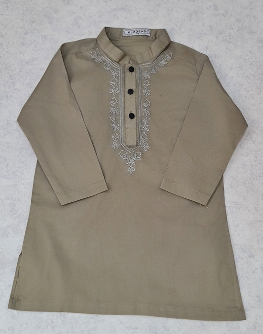 Boys kacha tanka embroidered moss green kurta and trouser set by ELADENS Pakistan