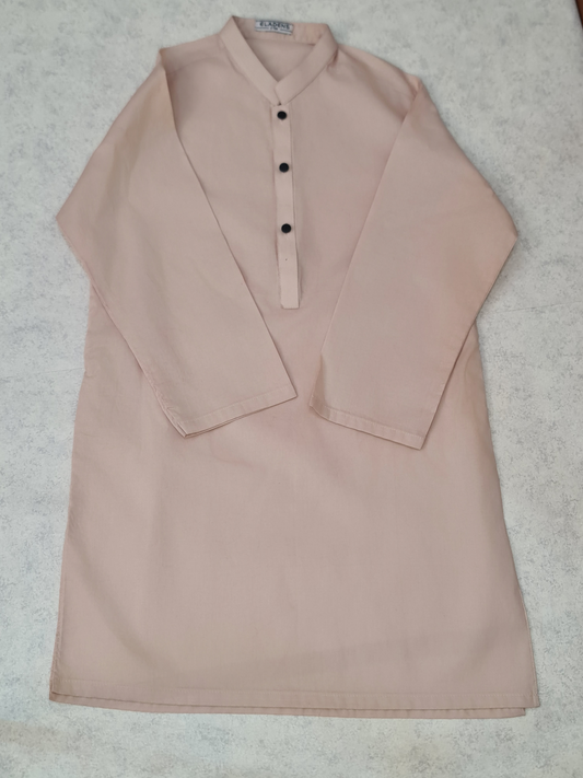 Boys powder pink kurta and trouser set by ELADENS Pakistan